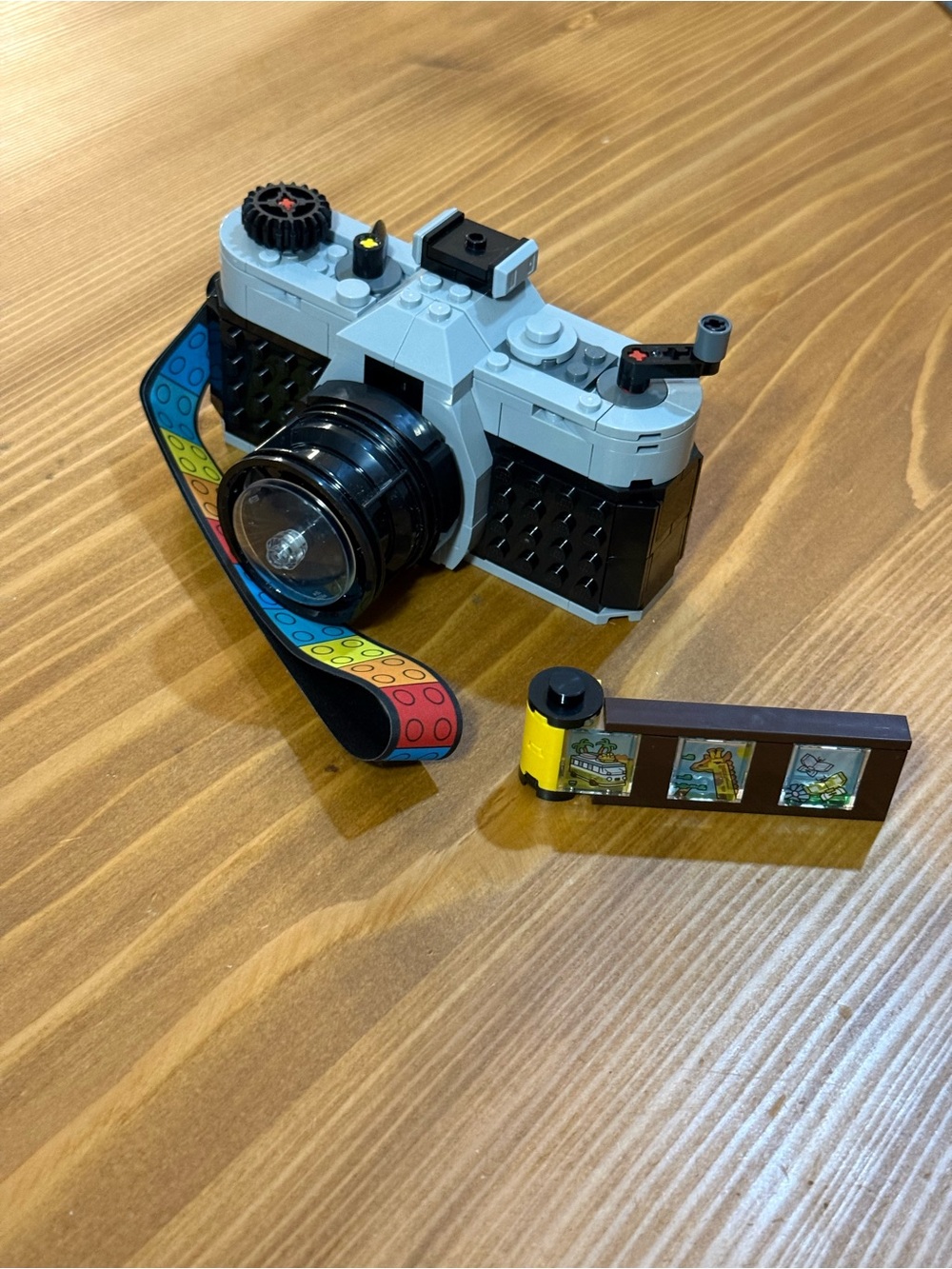 LEGO Retro Camera 3-in-1 Creator set